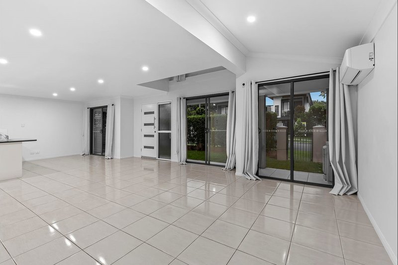 Photo - 1/135 Nellie Street, Nundah QLD 4012 - Image 9