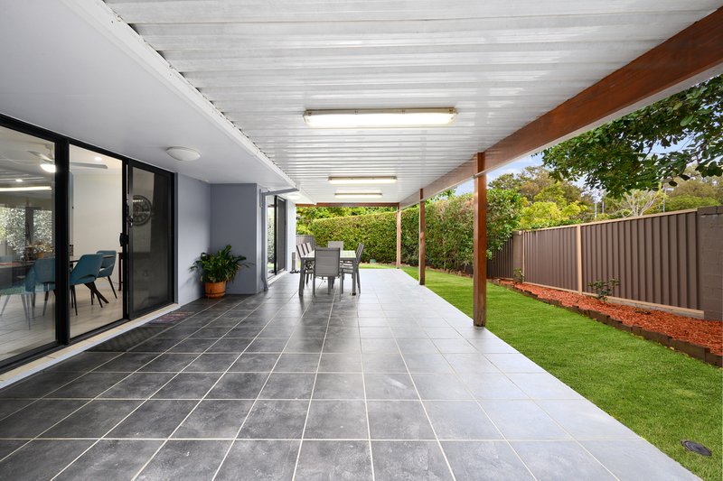 Photo - 1/136 Pacific Pines Boulevard, Pacific Pines QLD 4211 - Image 4