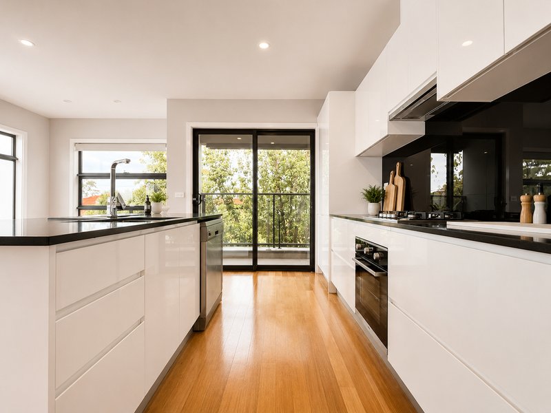 Photo - 1/136 Wood Street, Preston VIC 3072 - Image 4