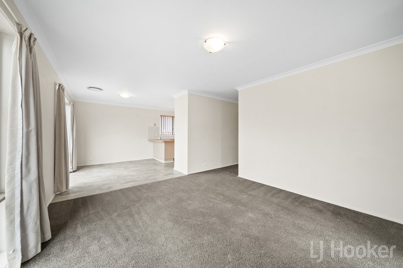 Photo - 11/37 Derrima Road, Queanbeyan NSW 2620 - Image 5