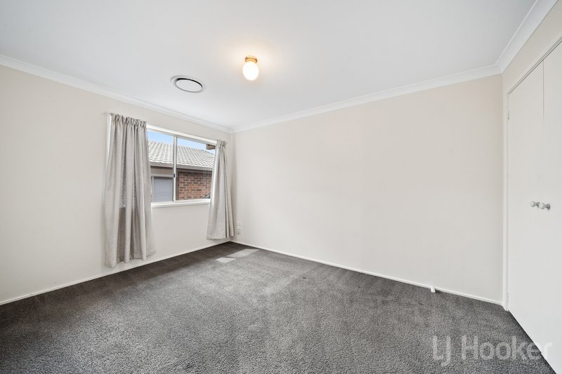 Photo - 11/37 Derrima Road, Queanbeyan NSW 2620 - Image 10