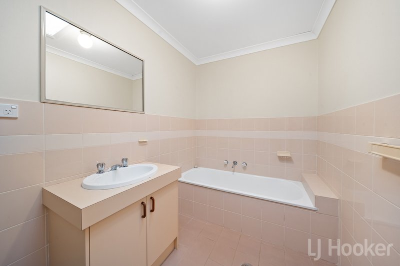 Photo - 11/37 Derrima Road, Queanbeyan NSW 2620 - Image 12