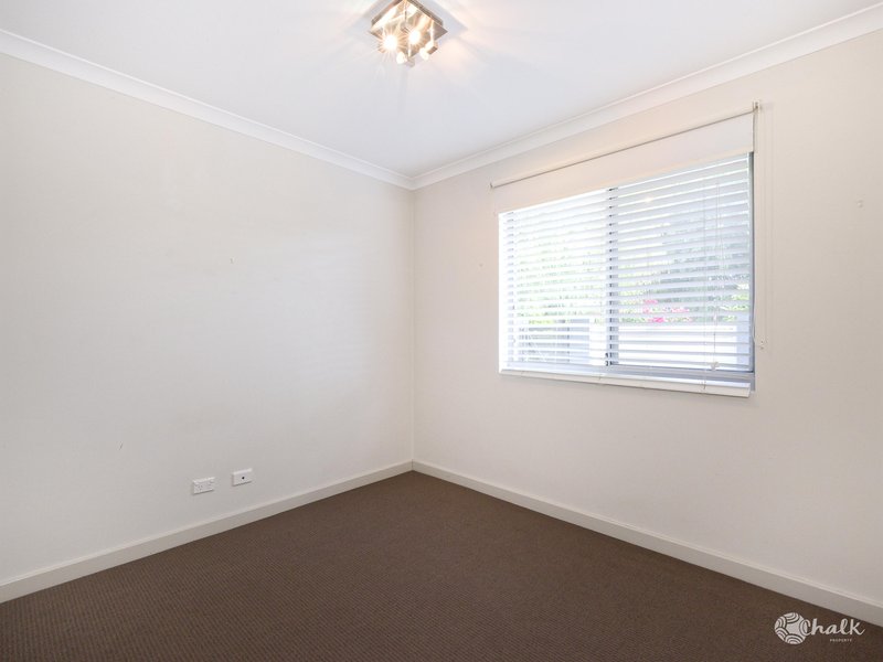 Photo - 1/137 Kent Street, Rockingham WA 6168 - Image 5