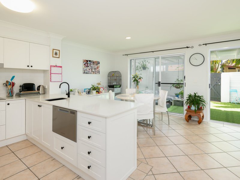 Photo - 11/37 Paradise Springs Avenue, Robina QLD 4226 - Image 3