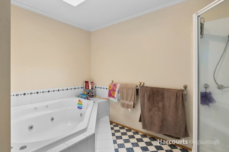 Photo - 1/137 Redwood Road, Kingston TAS 7050 - Image 11