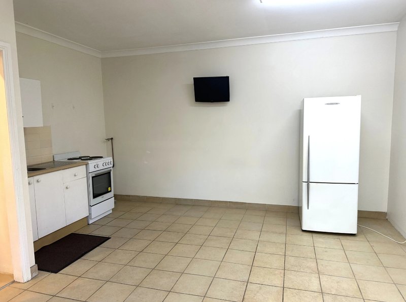 Photo - 1/139 Hillcrest Avenue, Hurstville Grove NSW 2220 - Image 2