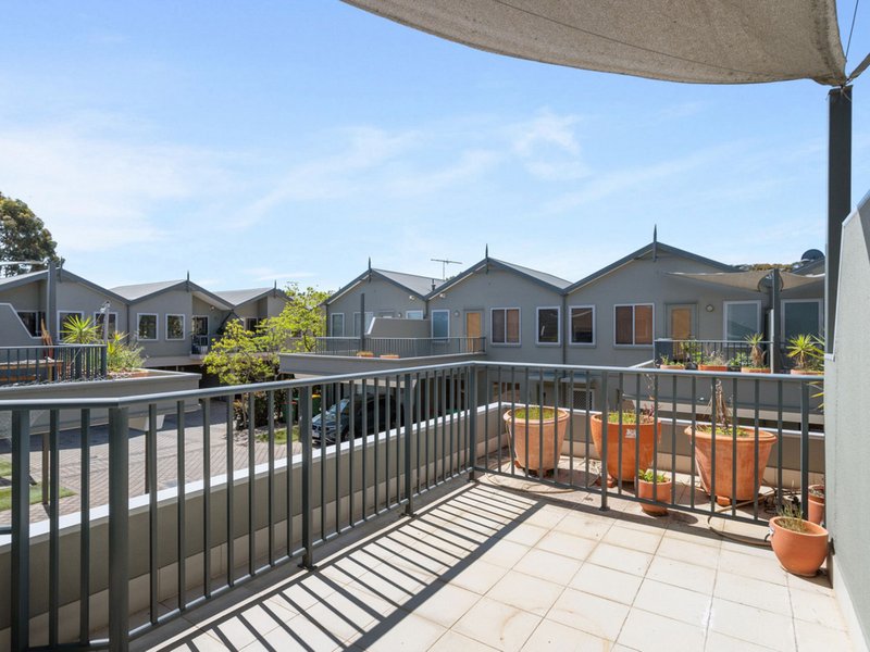 Photo - 11/39 Simpson Street, Applecross WA 6153 - Image 16