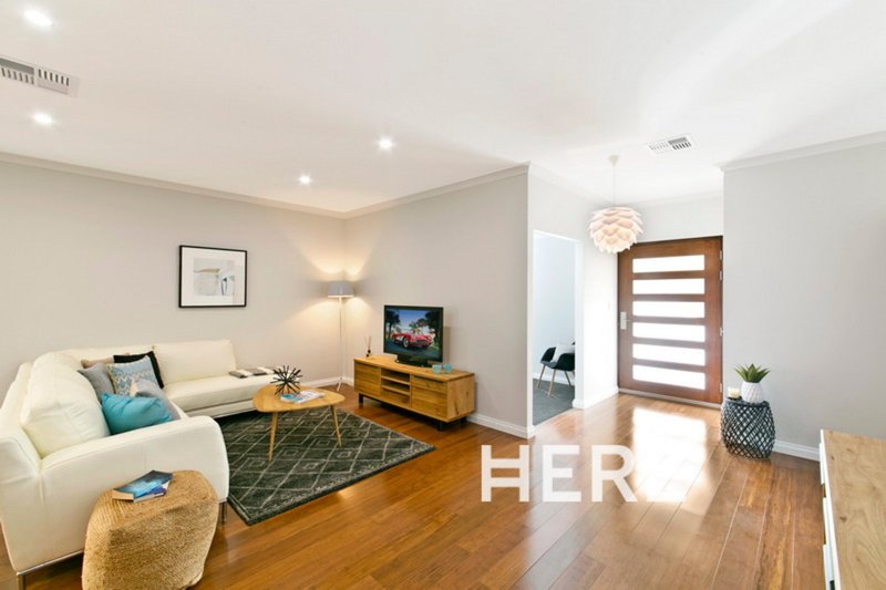 Photo - 113A Samson Street, White Gum Valley WA 6162 - Image 3