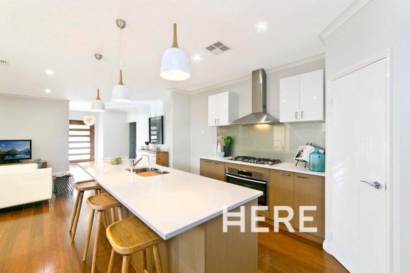 Photo - 113A Samson Street, White Gum Valley WA 6162 - Image 5