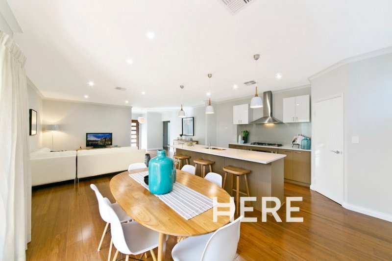 Photo - 113A Samson Street, White Gum Valley WA 6162 - Image 6