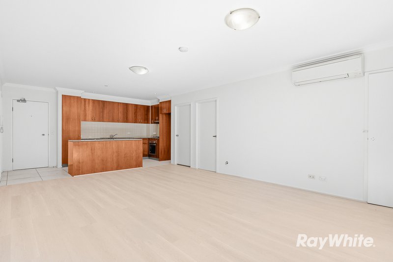 Photo - 11/4-10 Benedict Court, Holroyd NSW 2142 - Image 5
