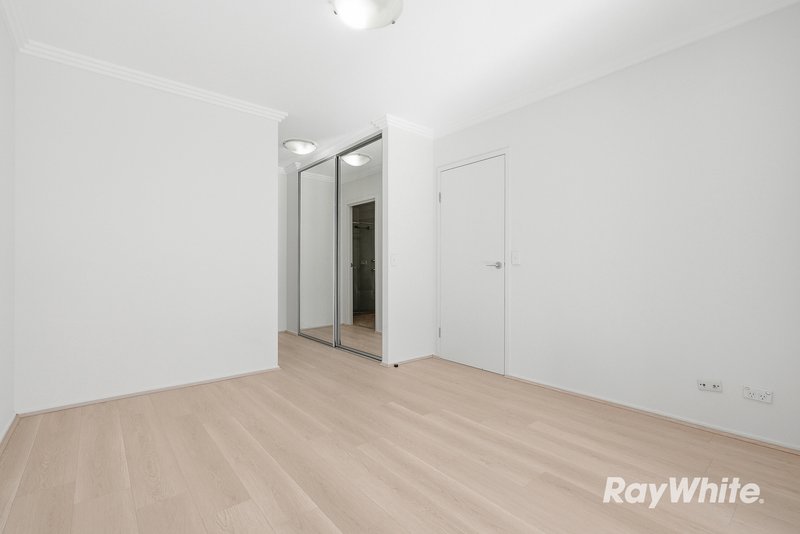 Photo - 11/4-10 Benedict Court, Holroyd NSW 2142 - Image 11