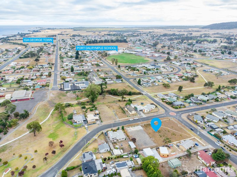 Photo - 114-118 Macquarie Street, George Town TAS 7253 - Image 7