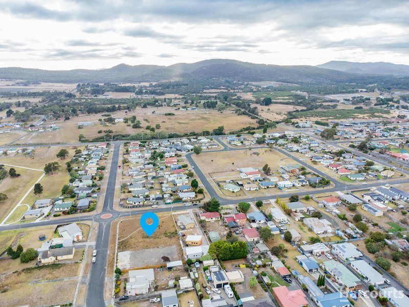 Photo - 114-118 Macquarie Street, George Town TAS 7253 - Image 8