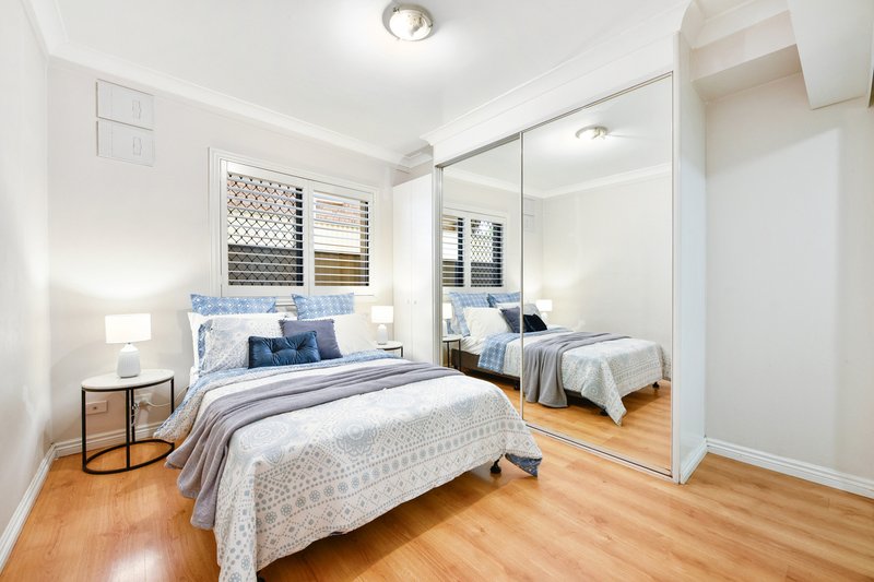 Photo - 1/14-16 Eastbourne Road, Homebush West NSW 2140 - Image 6