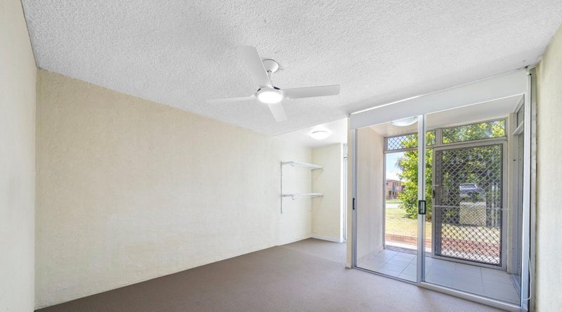 Photo - 1/14-16 Meredith Street, Redcliffe QLD 4020 - Image 6