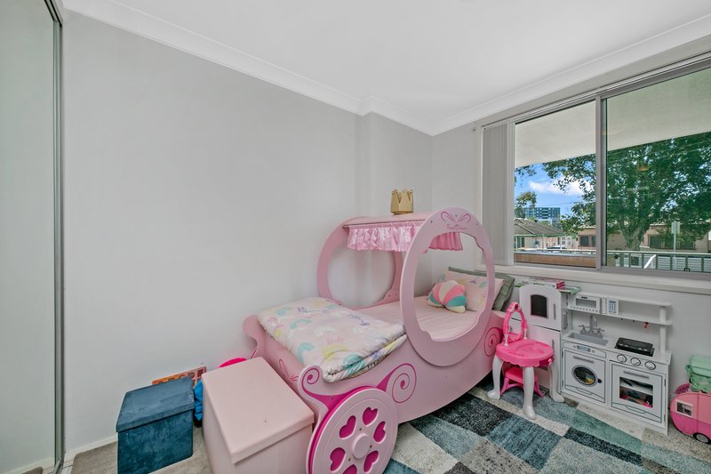 Photo - 1/14-16 Smythe Street, Merrylands NSW 2160 - Image 6