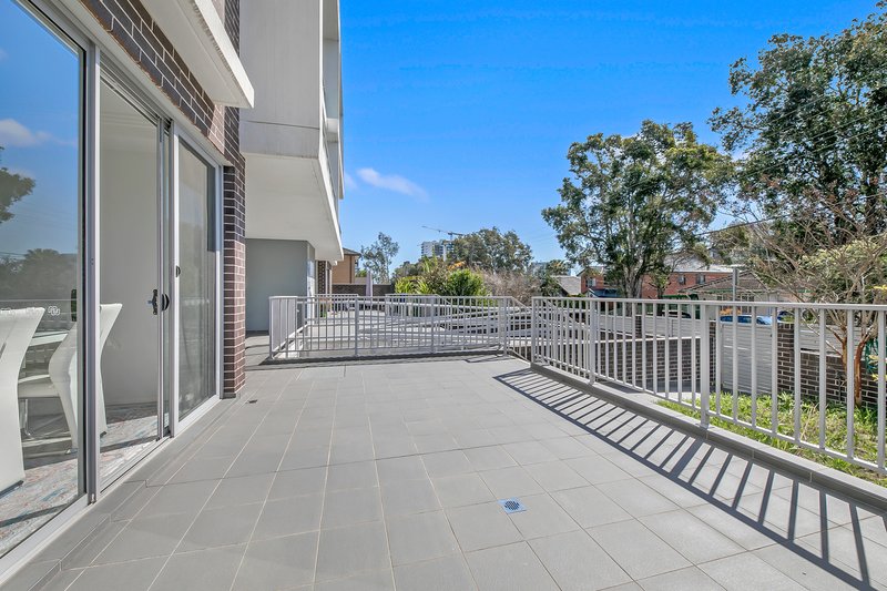 Photo - 1/14-16 Smythe Street, Merrylands NSW 2160 - Image 9