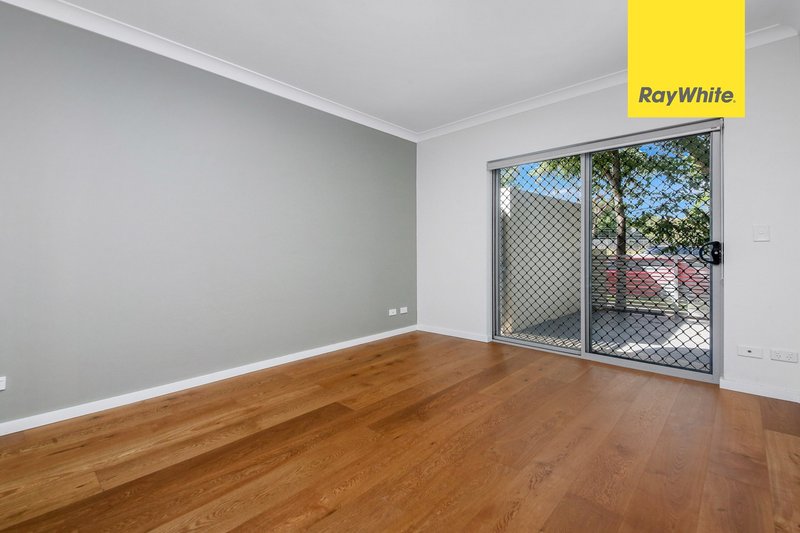 Photo - 1/14-18 Coleridge Street, Riverwood NSW 2210 - Image 3