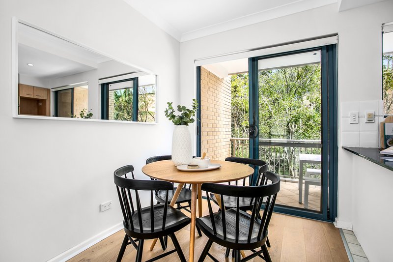 Photo - 11/4-6 Cowper Street, Randwick NSW 2031 - Image 4