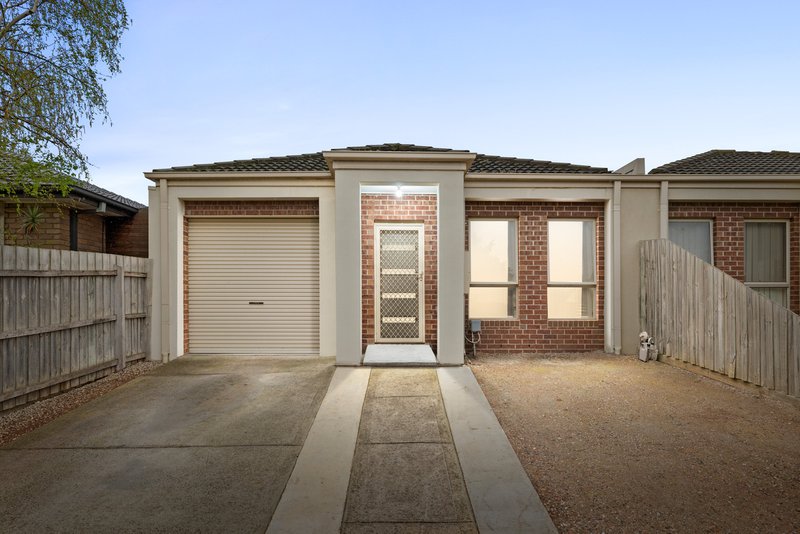 Photo - 1/14 Acheron Crescent, Werribee VIC 3030 - Image 5