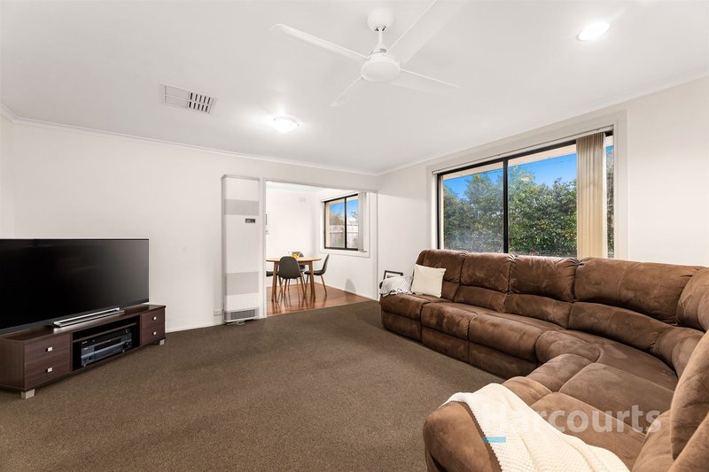 Photo - 1/14 Ash Grove, Bayswater VIC 3153 - Image 3