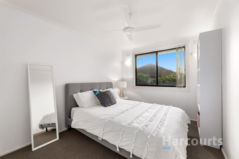 Photo - 1/14 Ash Grove, Bayswater VIC 3153 - Image 8