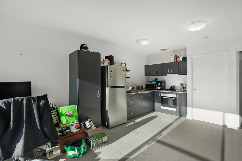 Photo - 11/4 Ashbury Crescent, Mirrabooka WA 6061 - Image 6