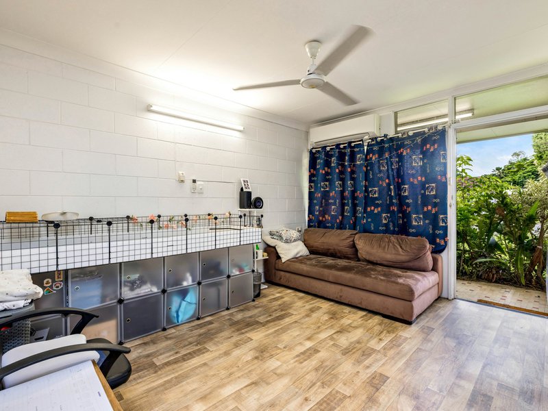 Photo - 114 Balaclava Road, Earlville QLD 4870 - Image 3