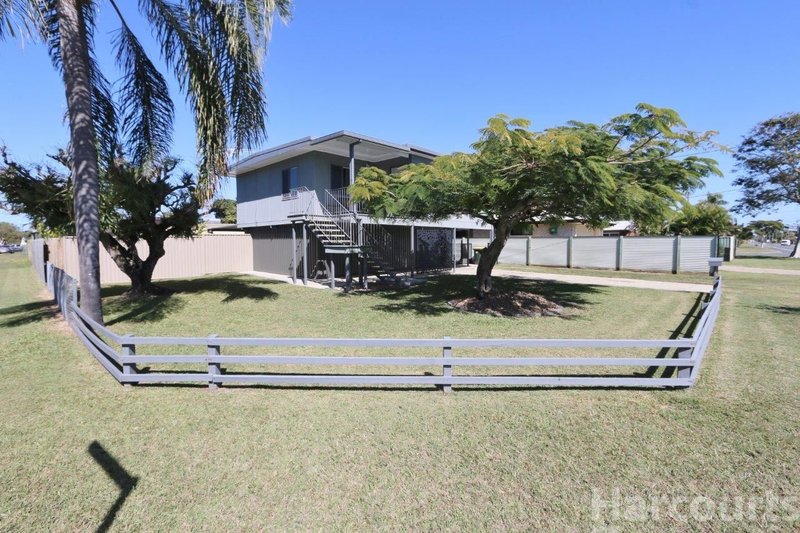 Photo - 114 Bellara Street, Bellara QLD 4507 - Image 5