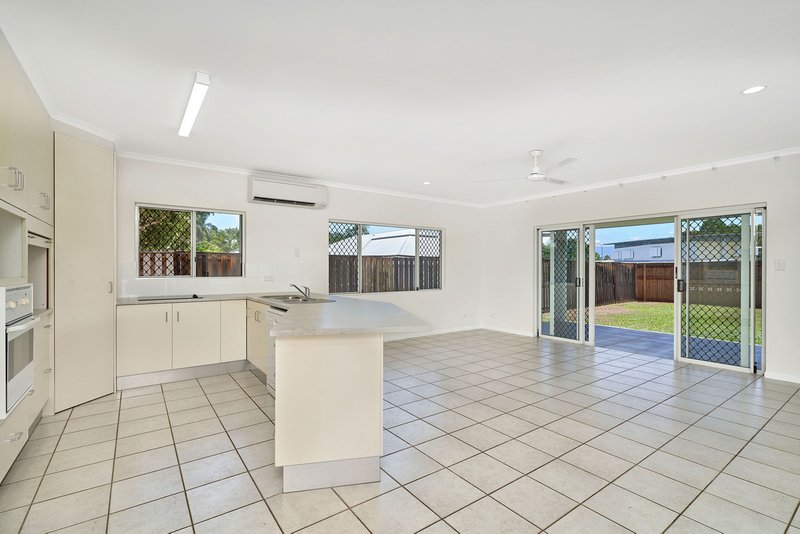 Photo - 114 Benjamina Street, Mount Sheridan QLD 4868 - Image 4