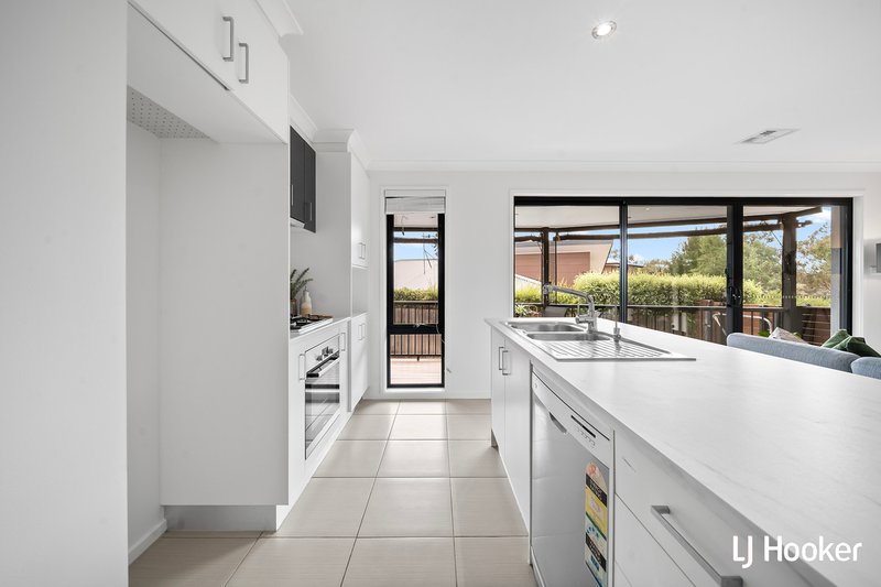 Photo - 1/14 Bindel Place, Aranda ACT 2614 - Image 3