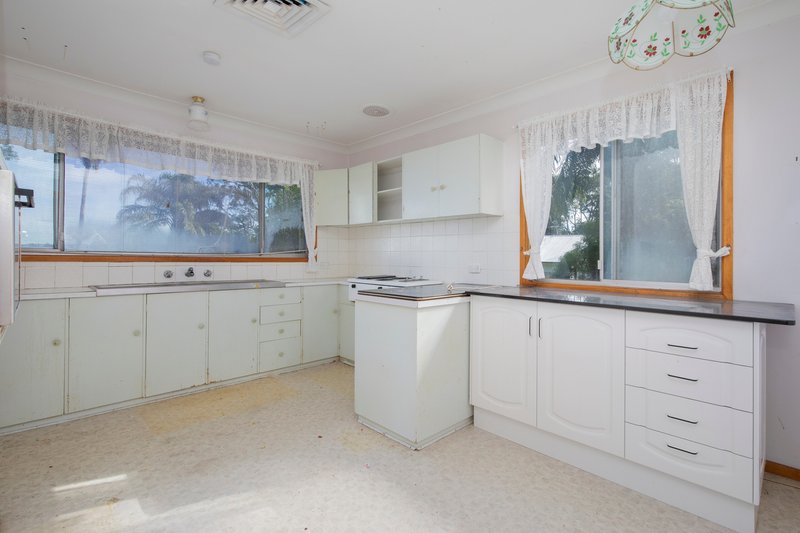 Photo - 114 Coal Point Road, Coal Point NSW 2283 - Image 2