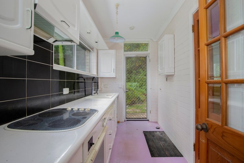 Photo - 114 Coal Point Road, Coal Point NSW 2283 - Image 3