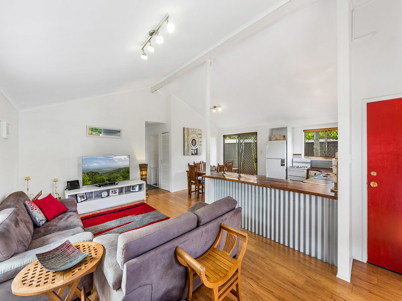 Photo - 114 Dawson Road, Upper Mount Gravatt QLD 4122 - Image 3