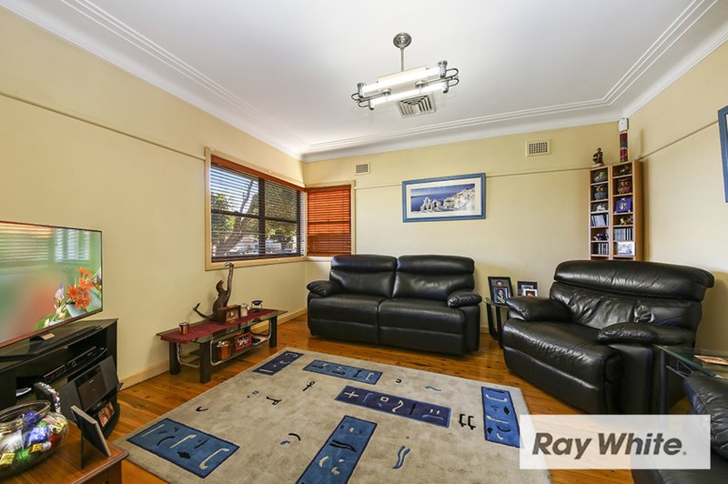 Photo - 114 Delhi Street, Lidcombe NSW 2141 - Image 3