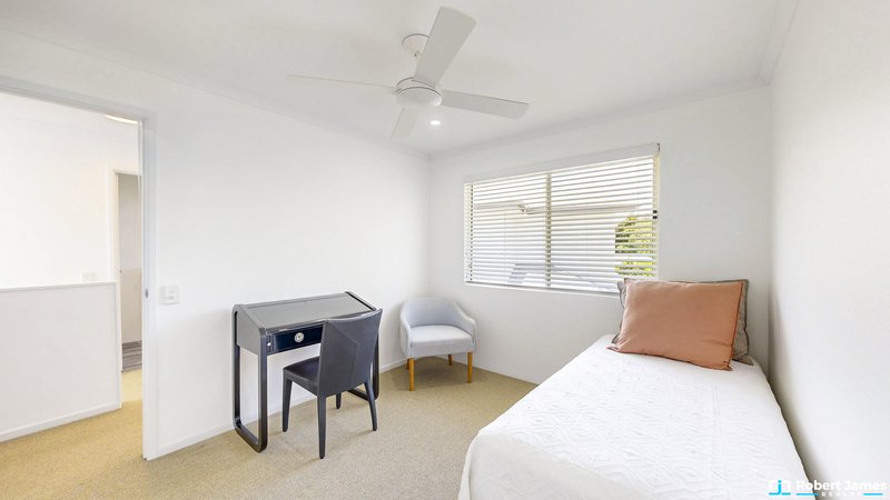 Photo - 1/14 Doonella Street, Tewantin QLD 4565 - Image 13