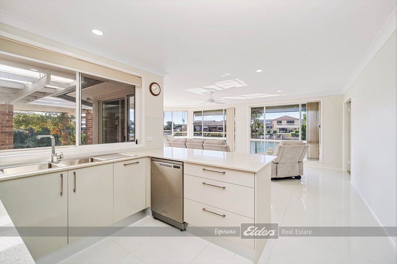 Photo - 114 Elizabeth Parade, Forster NSW 2428 - Image 4