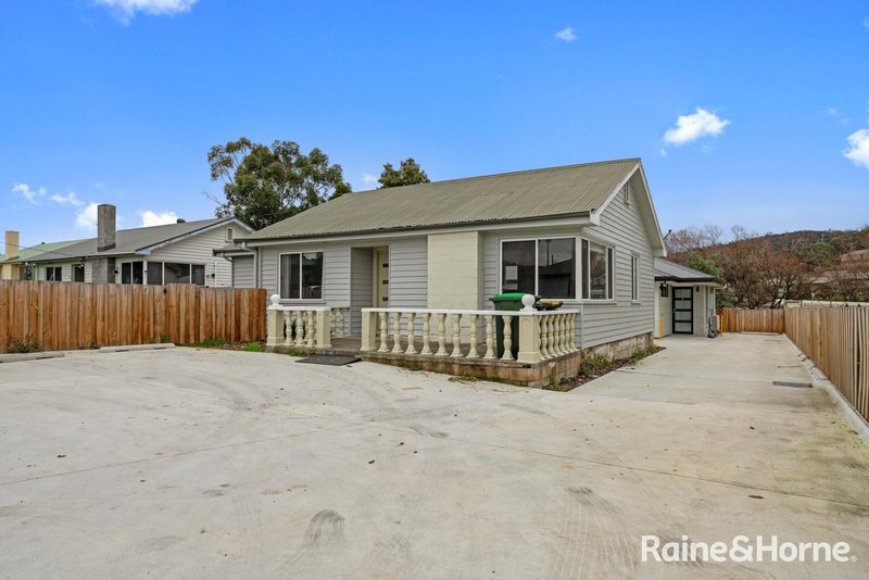 1/14 Erebus Street, Warrane TAS 7018