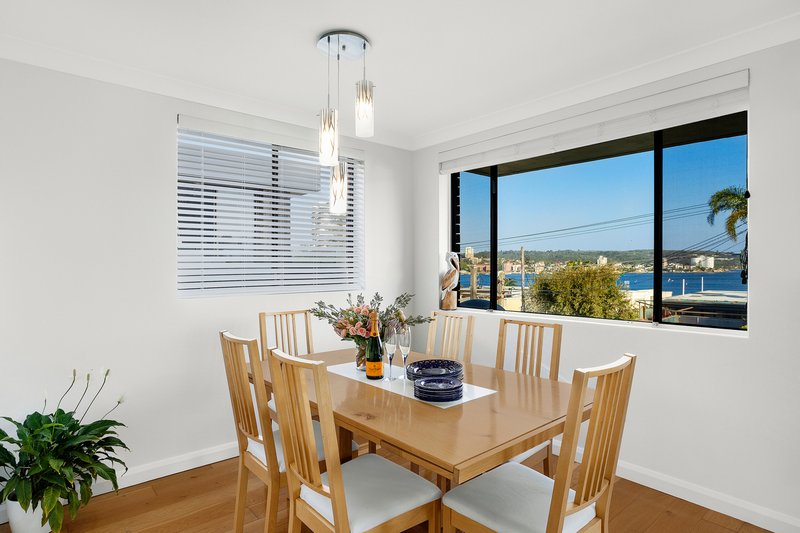 Photo - 1/14 Fairlight Crescent, Fairlight NSW 2094 - Image 2