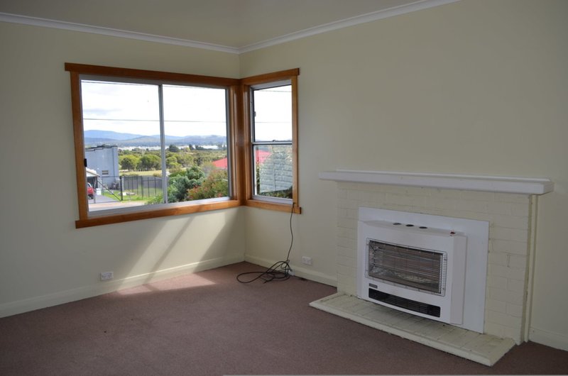 Photo - 114 Friend Street, George Town TAS 7253 - Image 2