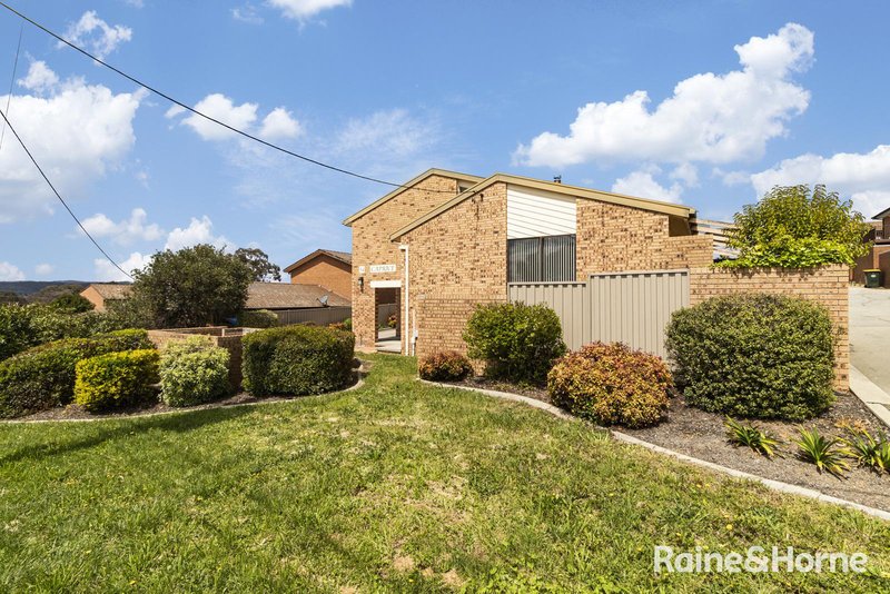 Photo - 1/14 Hakea Street, Queanbeyan NSW 2620 - Image 28