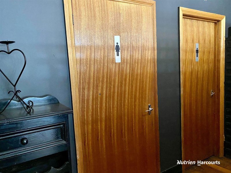 Photo - 114 Henty Street, Casterton VIC 3311 - Image 10