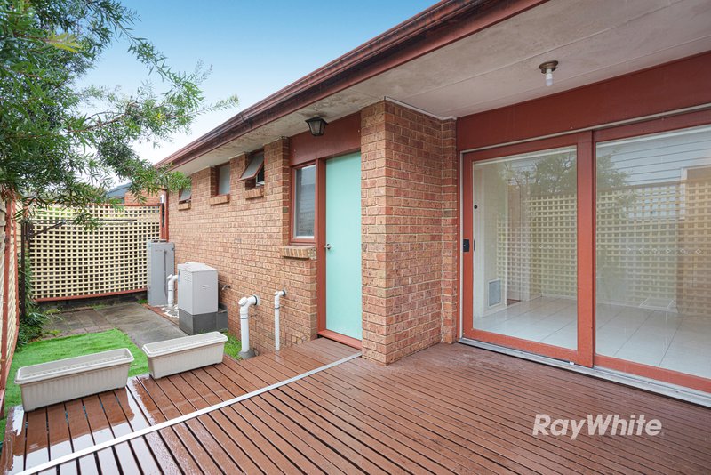 Photo - 1/14 Hewitts Road, Carnegie VIC 3163 - Image 6