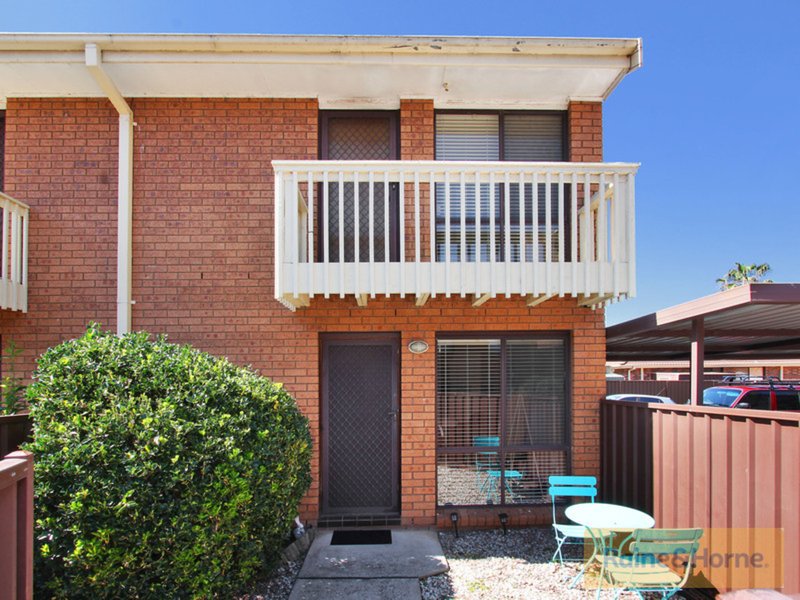 Photo - 11/4 Highfield Road, Quakers Hill NSW 2763 - Image 2