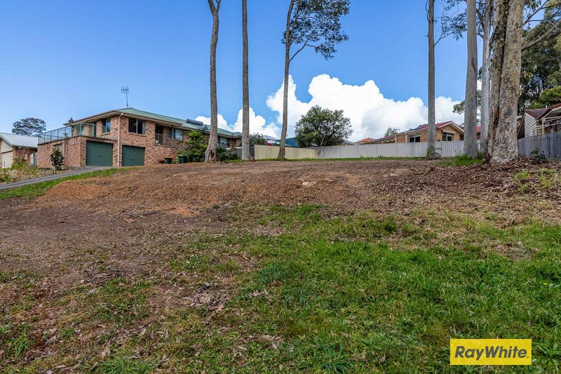 Photo - 114 Hume Road, Sunshine Bay NSW 2536 - Image 10