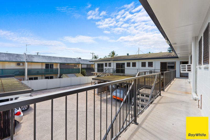 Photo - 1/14 Jensen Street, Manoora QLD 4870 - Image 10