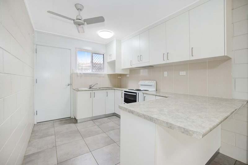 Photo - 1/14 Kane Street, Mundingburra QLD 4812 - Image 3