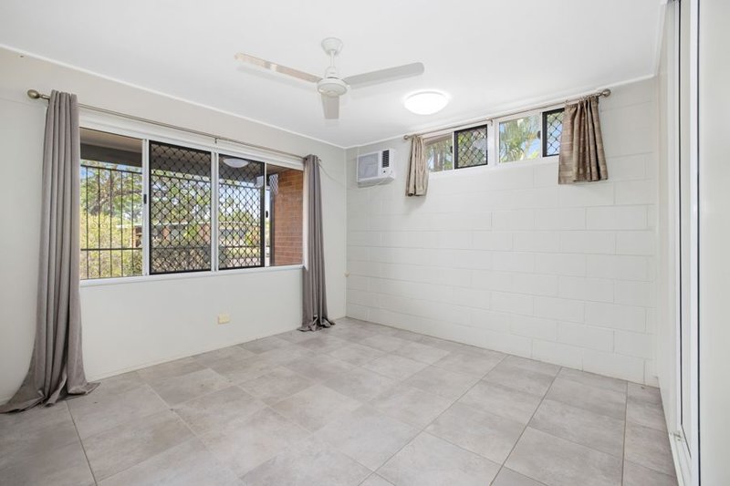 Photo - 1/14 Kane Street, Mundingburra QLD 4812 - Image 4