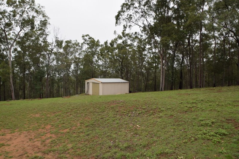 Photo - 114 Lakeview Drive, Esk QLD 4312 - Image 2